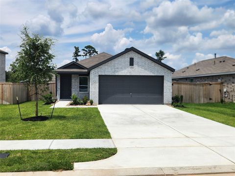 Photo of 929 Capracotta Drive, Huffman, TX 77336 (MLS # 96725770)