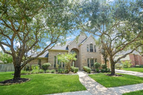 Photo of 11812 Sea Shadow Bend, Pearland, TX 77584 (MLS # 9237580)