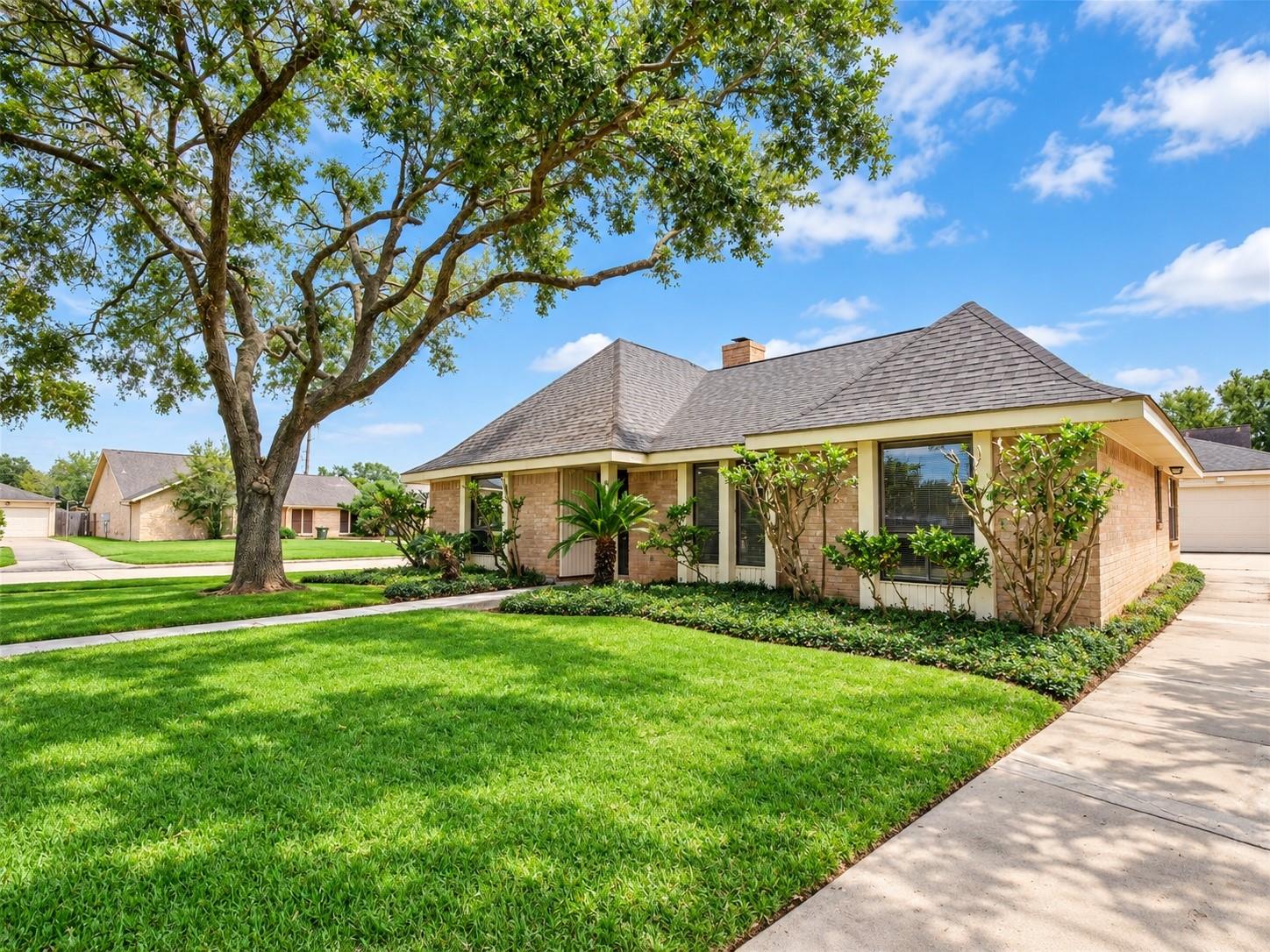 3030 S Blue Meadow Circle