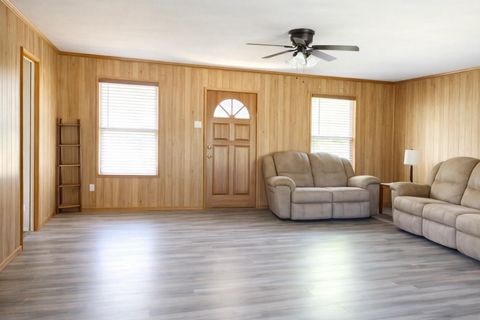 Photo of 2001 Alsobrooks Road, Cleveland, TX 77328 (MLS # 14902071)