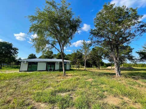 Photo of 1316 E Titus Street, Mexia, TX 76667 (MLS # 78624989)