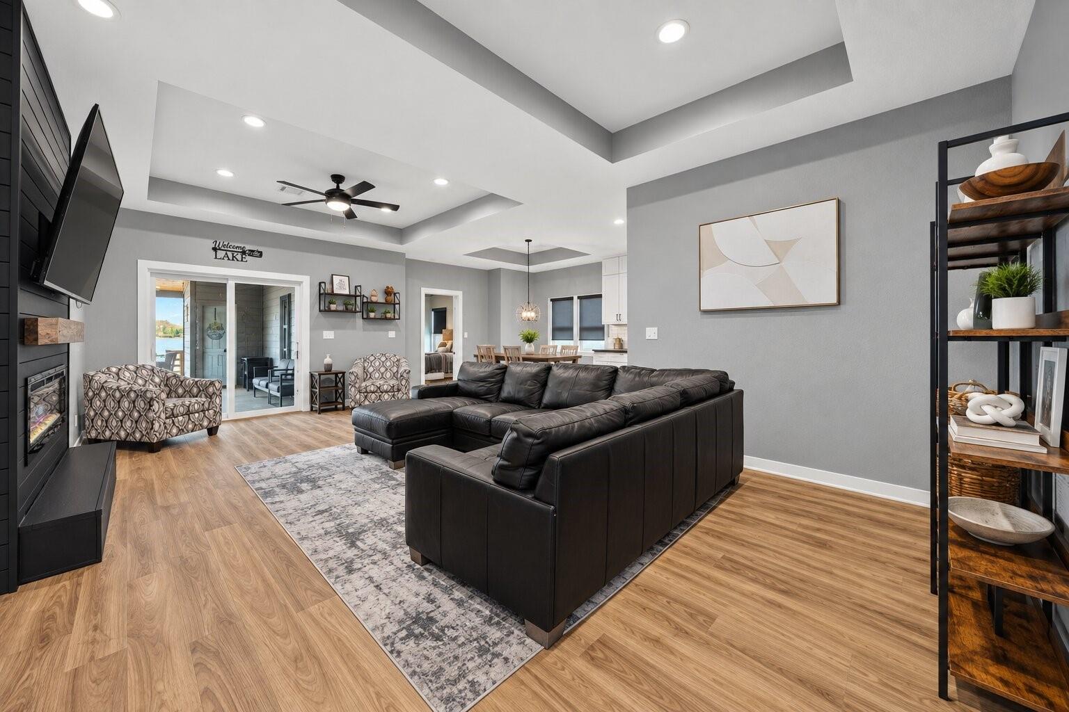 10737 S Lake Mist Lane