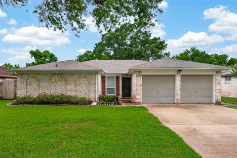 Photo of 5347 Lincoln Green Drive, Katy, TX 77493 (MLS # 20019944)