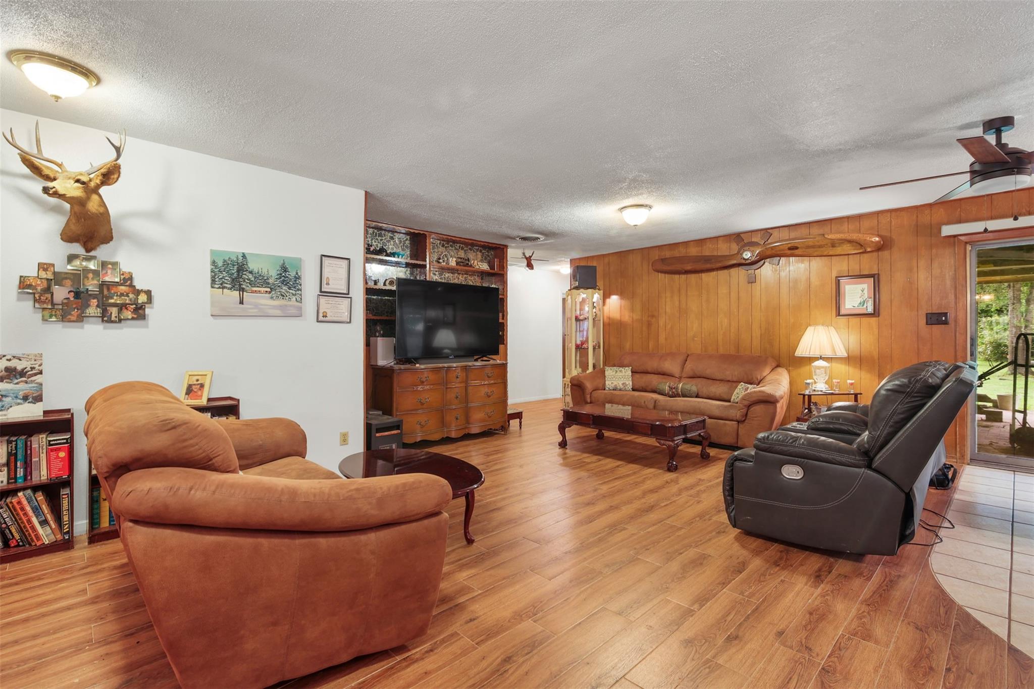8406 E Mount Houston Road