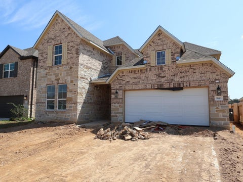 Photo of 21402 Villa Spruce Lane, Tomball, TX 77377 (MLS # 36008639)
