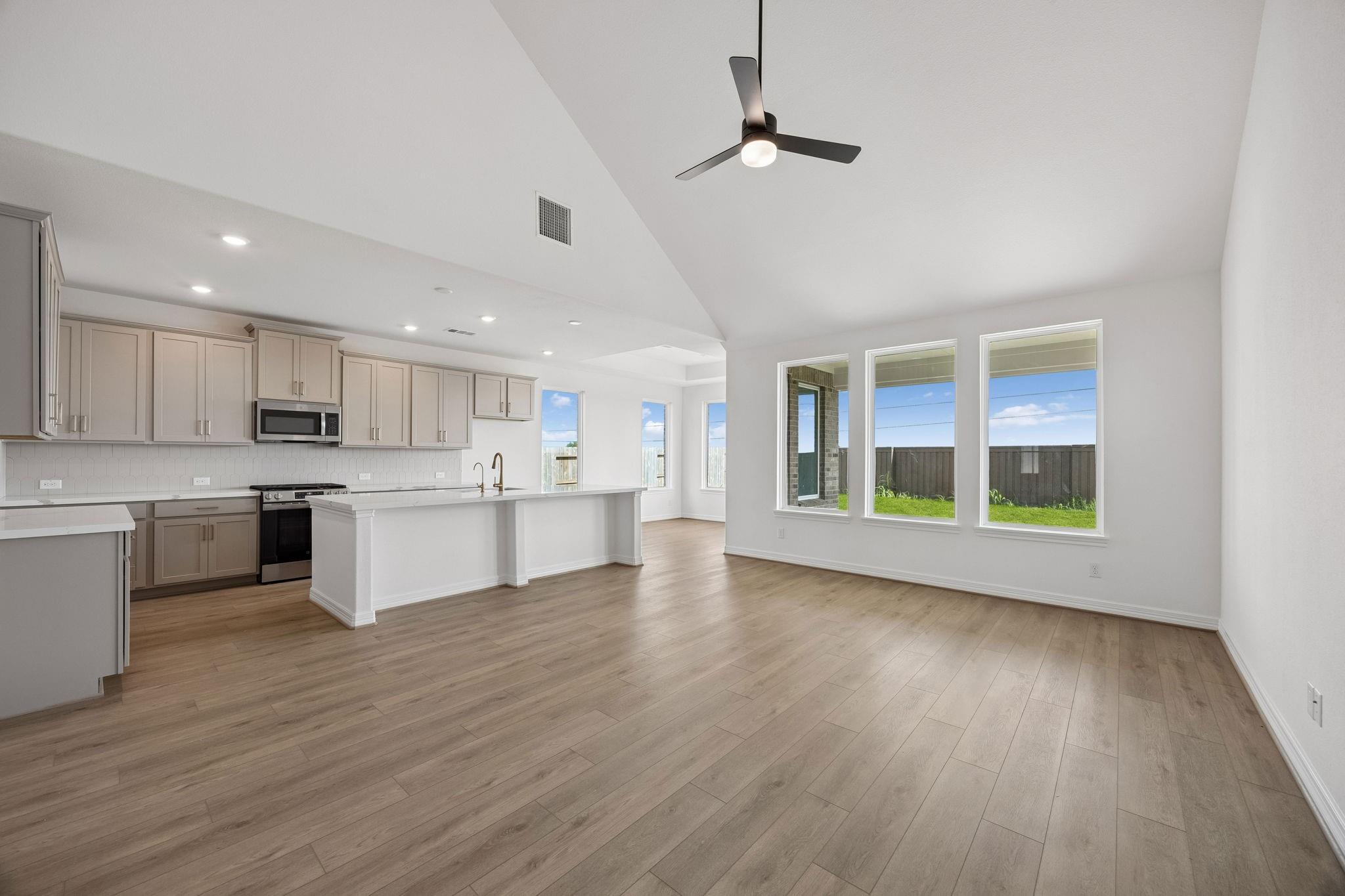 507 Selaura Drive