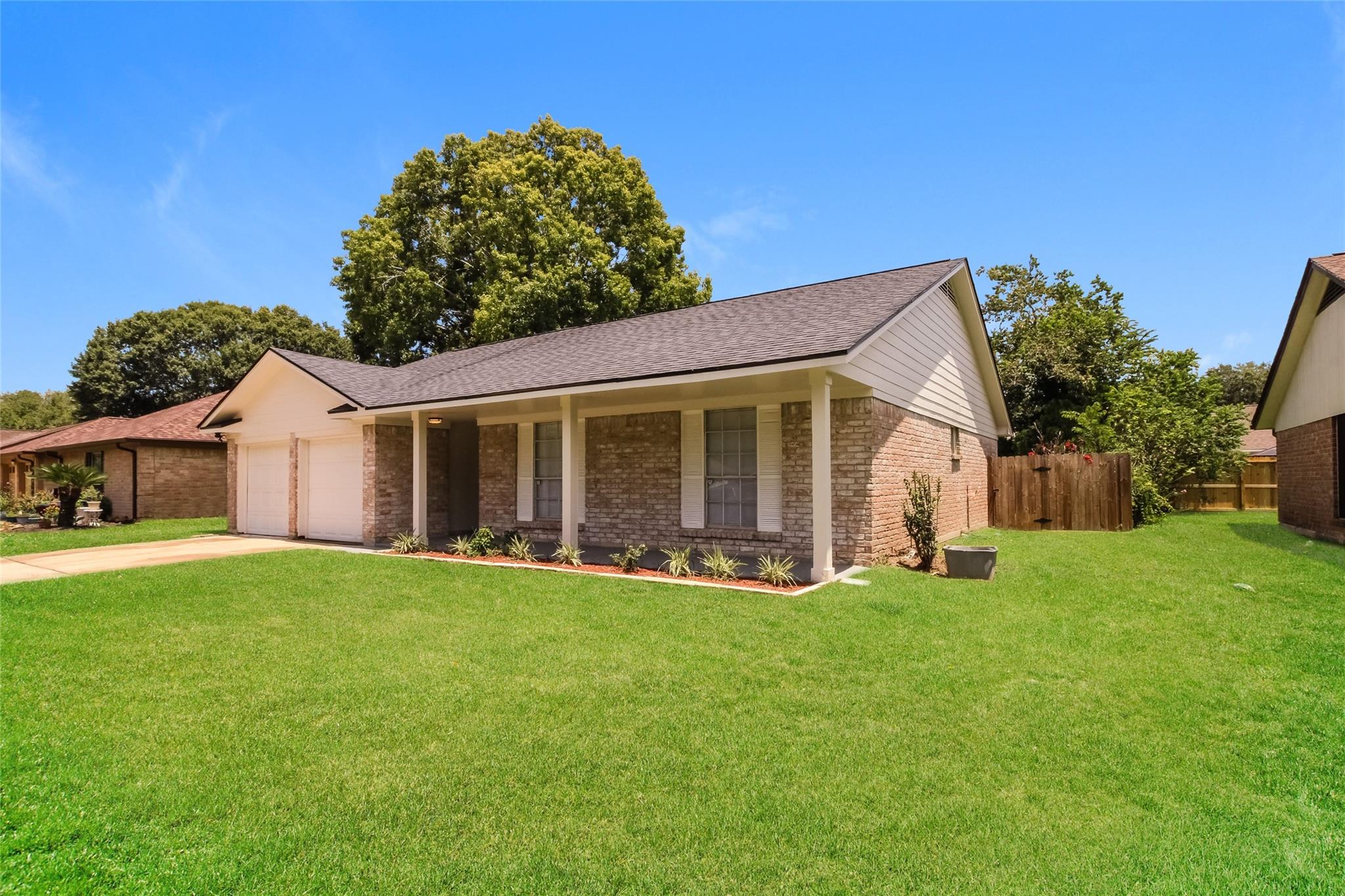 1611 Pecan Hollow Street