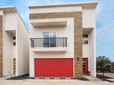 Photo of 2329 Paul Quinn Street, Houston, TX 77091 (MLS # 74875379)