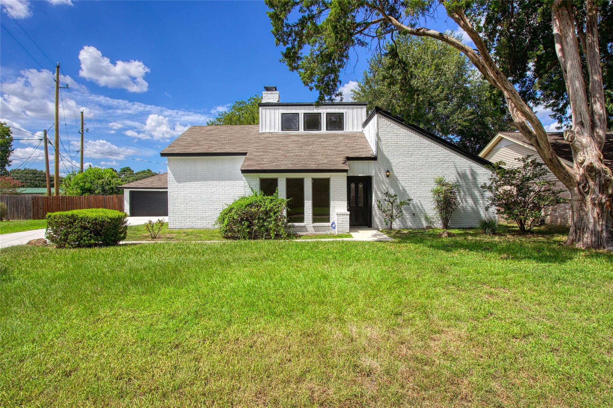414 N Pecan Dr
