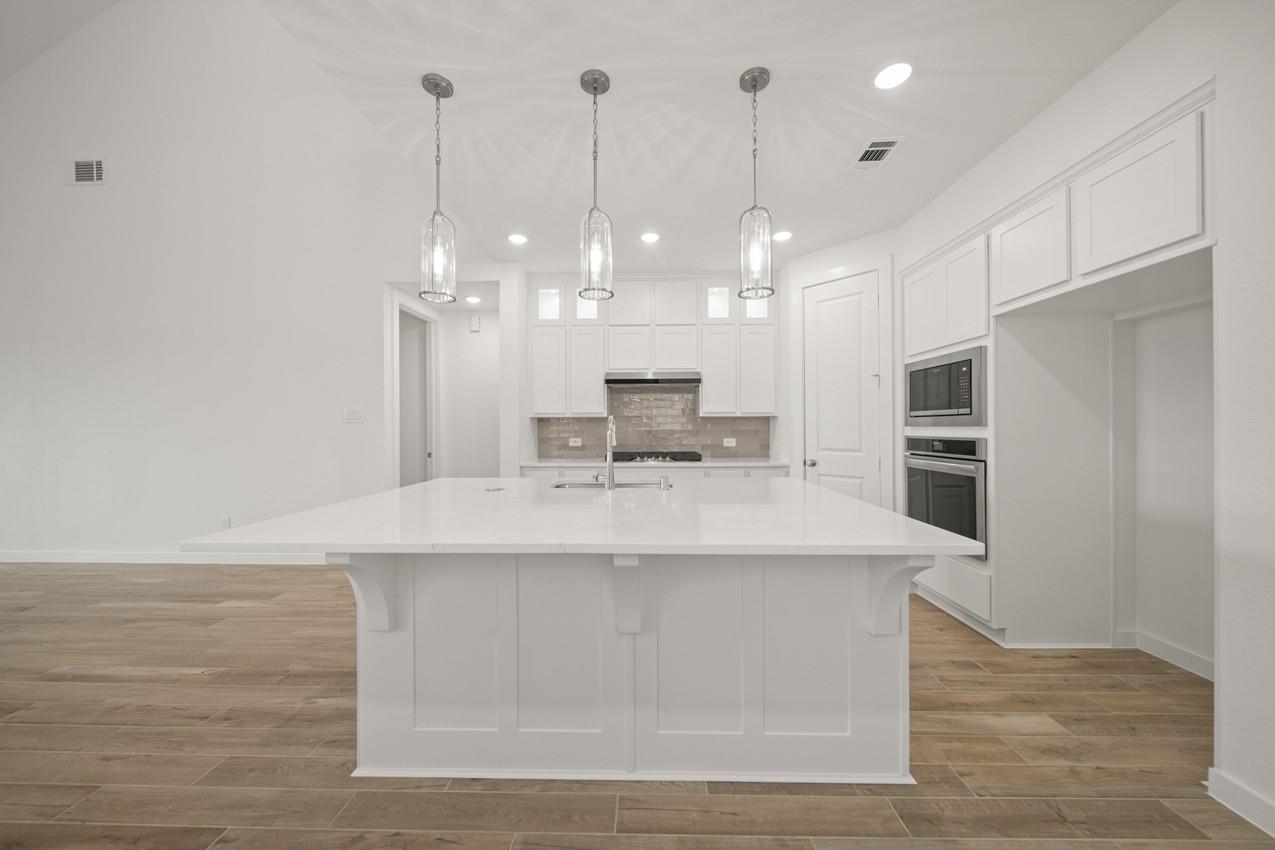 11215 Midland Hawthorn Place