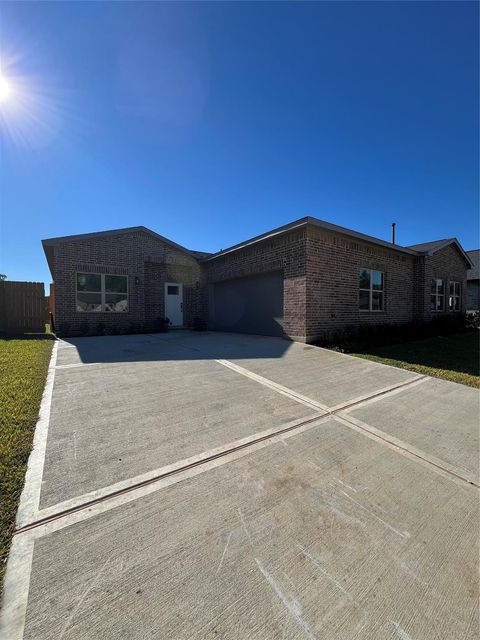 Photo of 2607 Piemonte Avenue Cir Ave, Spring, TX 77388 (MLS # 98142489)