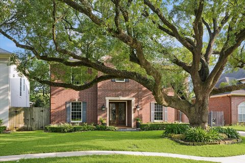 Photo of 5003 Imperial Street, Bellaire, TX 77401 (MLS # 67290623)