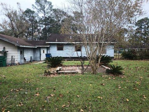 805 Alice Street Sweeny TX 77480