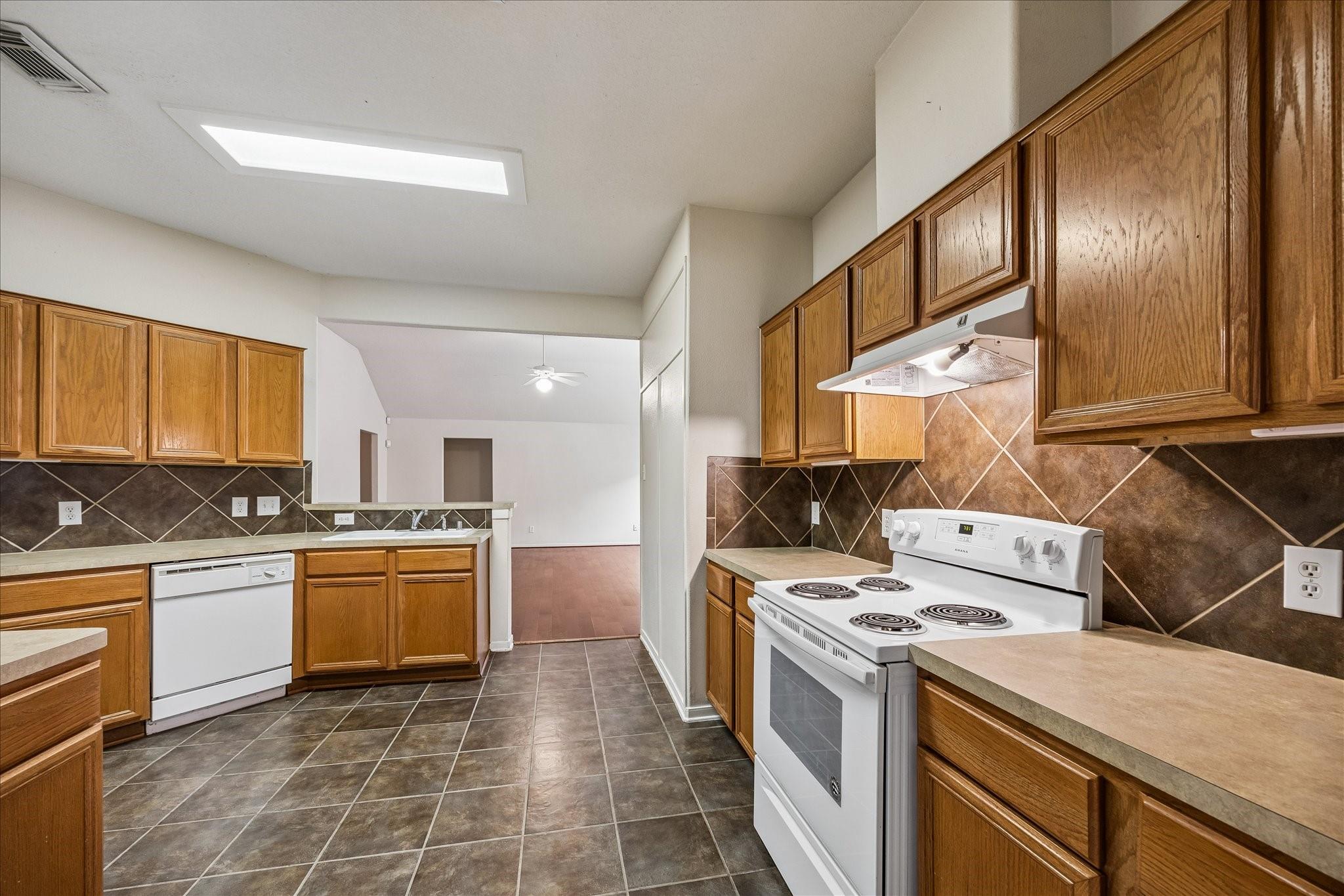 15519 Hickory Dale Street