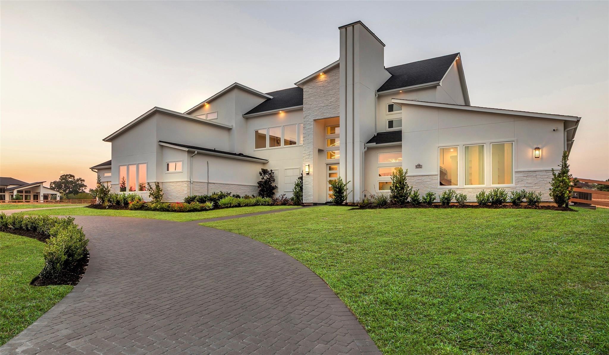29526 Circle S Ranch Trail