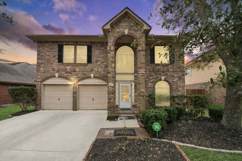 Photo of 1802 Diamond Brook Drive, Houston, TX 77062 (MLS # 475263)