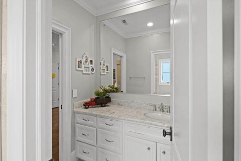 Tiny photo for 4005 Chatham Lane, Houston, TX 77027 (MLS # 76489470)