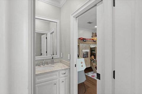 Tiny photo for 4005 Chatham Lane, Houston, TX 77027 (MLS # 76489470)