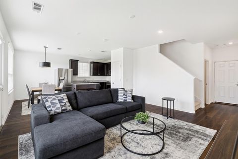 Photo of 23546 Wrexham Street, Spring, TX 77373 (MLS # 97562830)