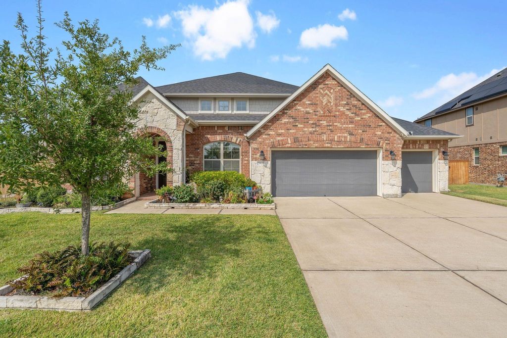 Photo of 29038 Knollwood Trail Lane, Katy, TX 77494 (MLS # 74734073)