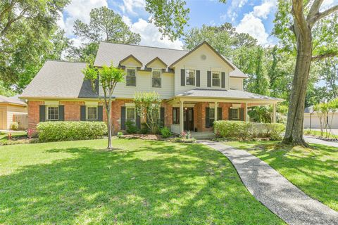 Photo of 2806 Eagle Creek Drive, Houston, TX 77345 (MLS # 48140213)