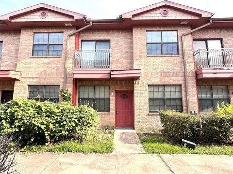 Photo of 9400 Bellaire Boulevard #503, Houston, TX 77036 (MLS # 75719459)