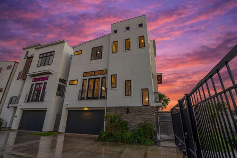Tiny photo for 7327 Shadyvilla Pointe Drive, Houston, TX 77055 (MLS # 72120164)