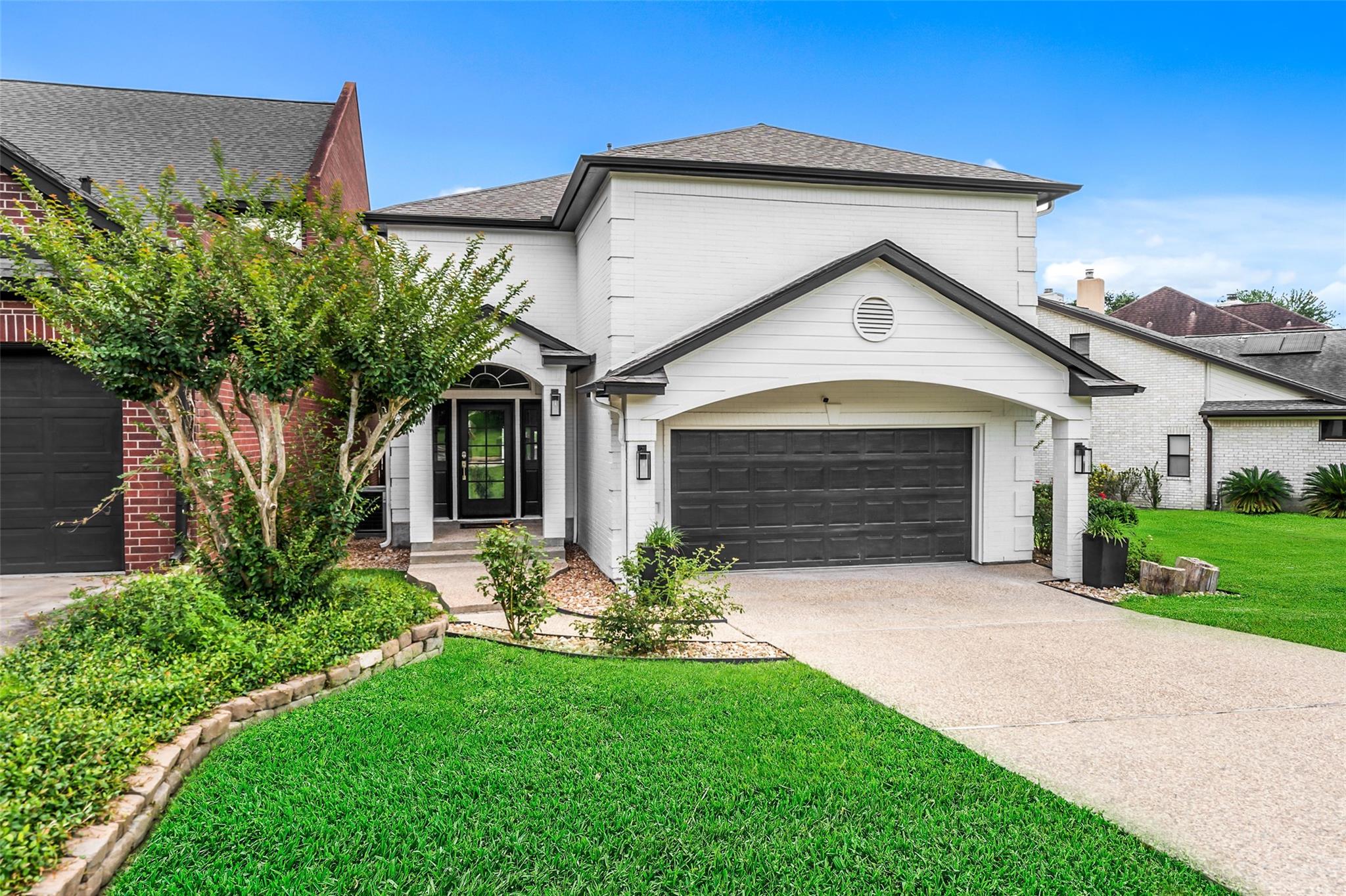 204 April Waters Drive N