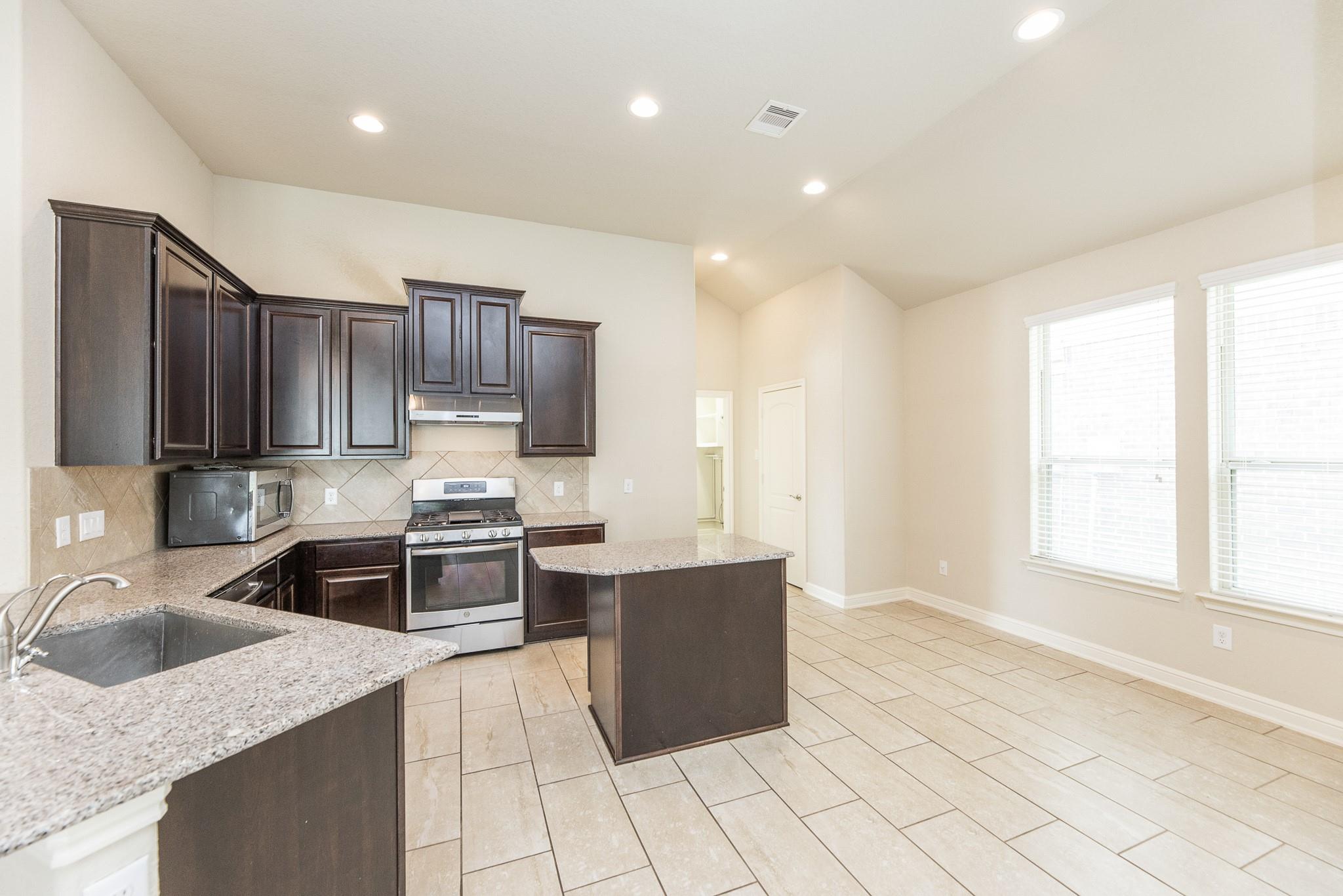 23818 Hawthorn Dale Court
