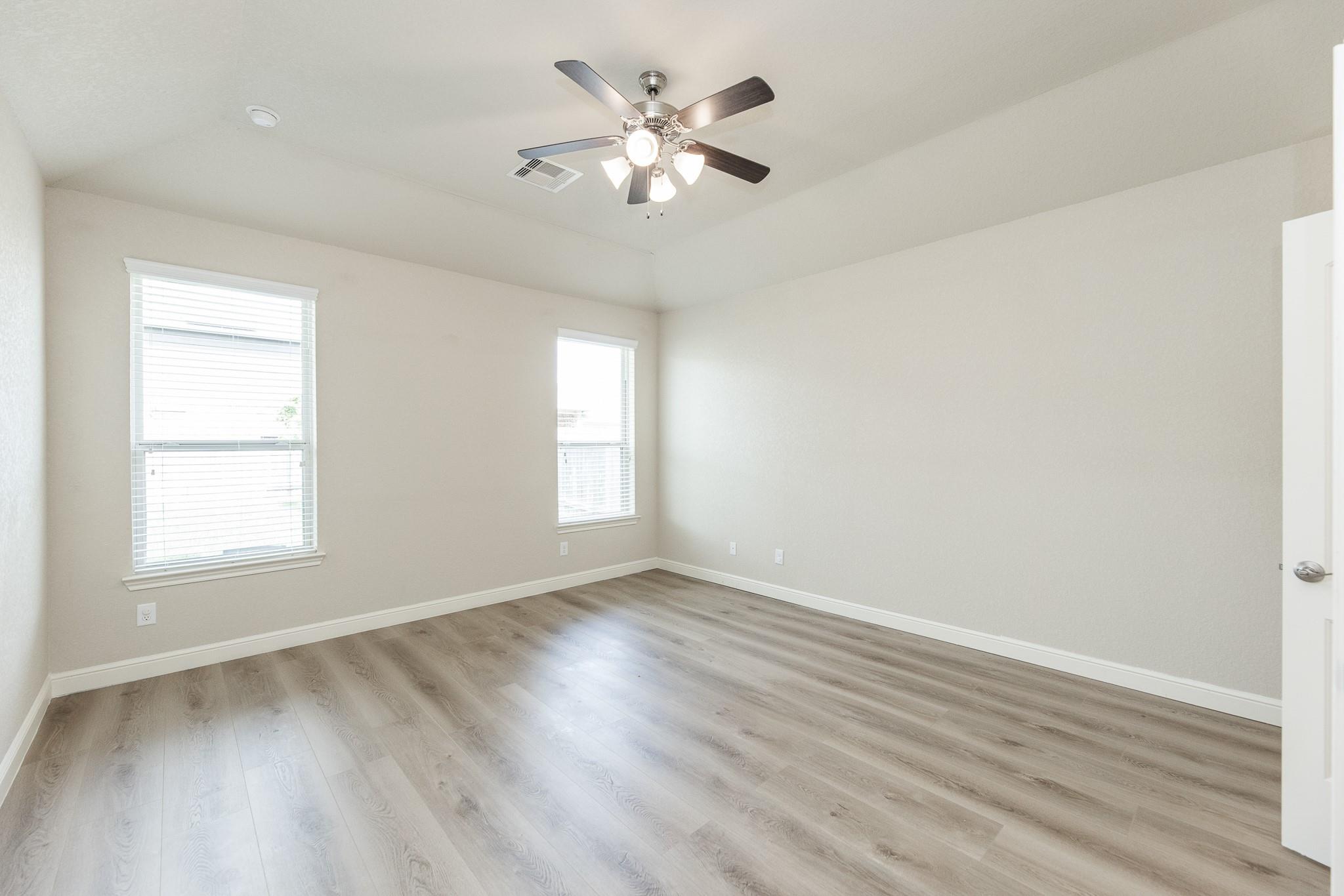 23818 Hawthorn Dale Court