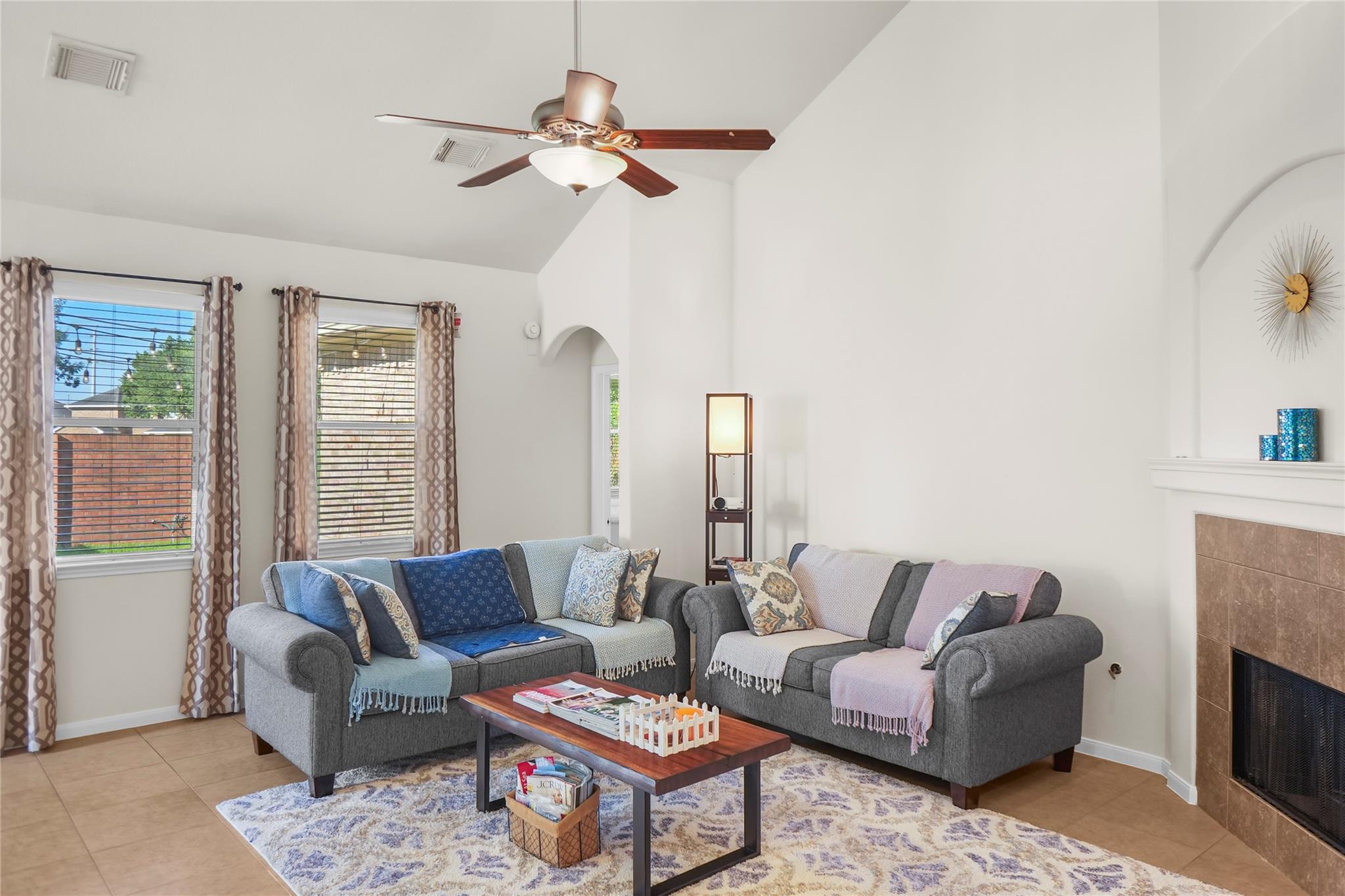 2322 Diamond Springs Drive