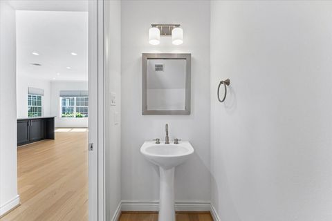 Tiny photo for 2813 Clinton Drive, Houston, TX 77020 (MLS # 54179036)