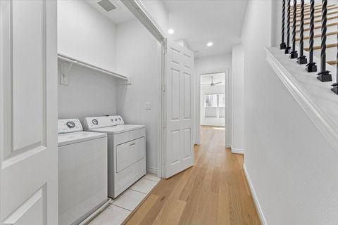 Tiny photo for 2813 Clinton Drive, Houston, TX 77020 (MLS # 54179036)