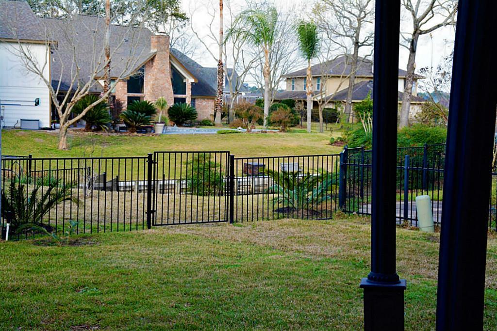 8303 Acapulco Cove Drive