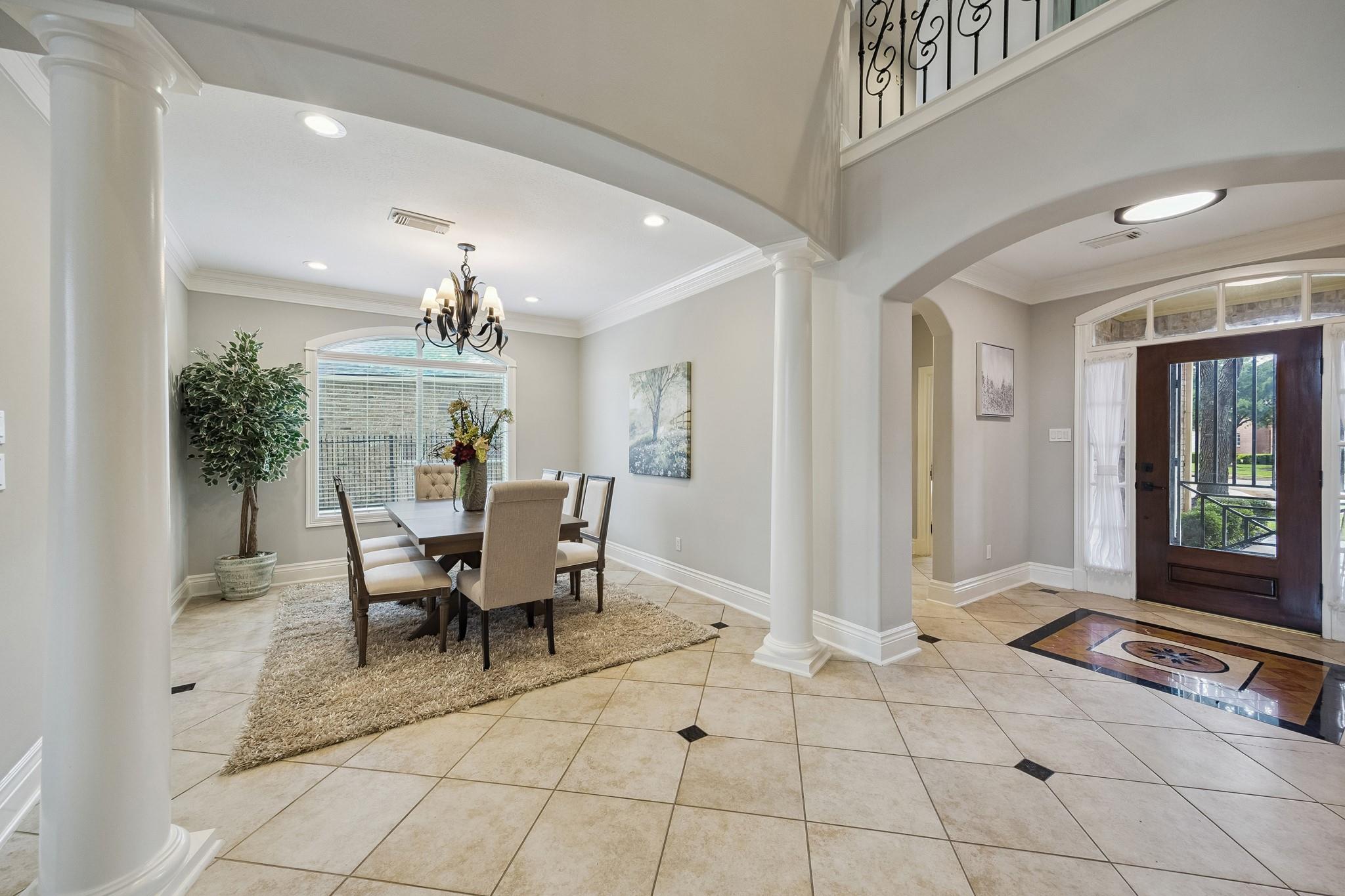 5126 Beacon Point