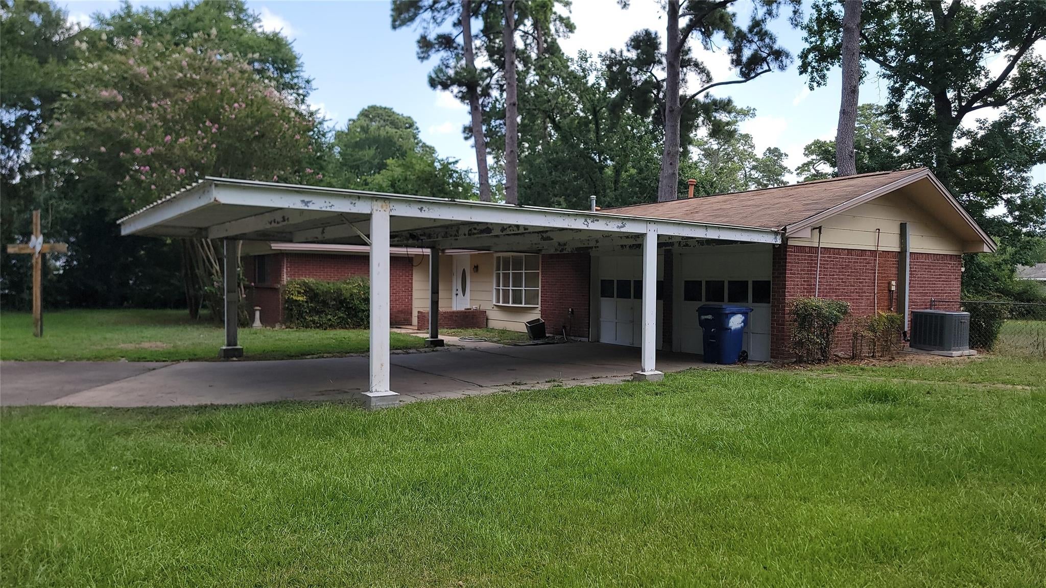 17718 W Strack Drive