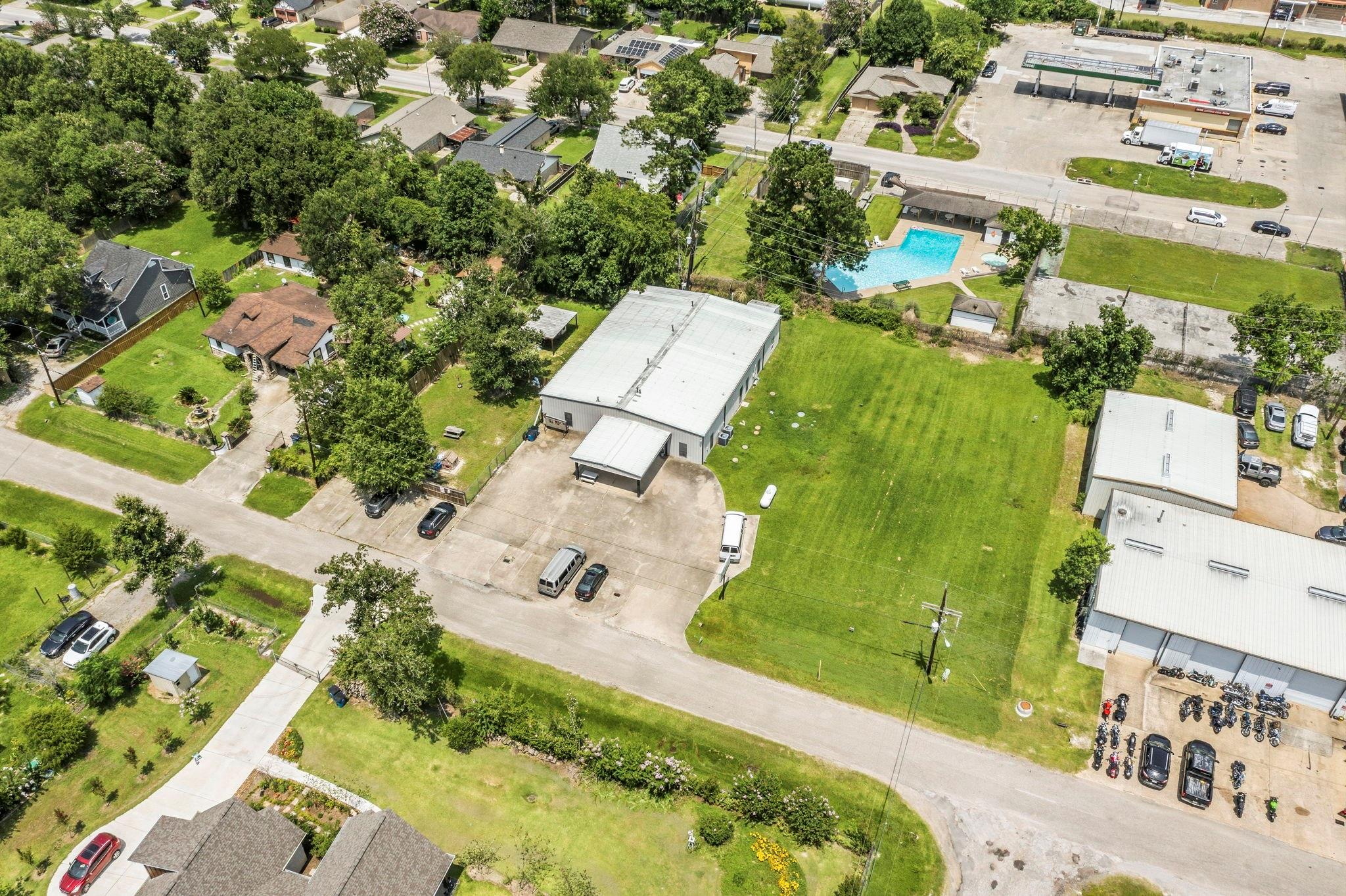 16737 Sprawling Oaks Drive