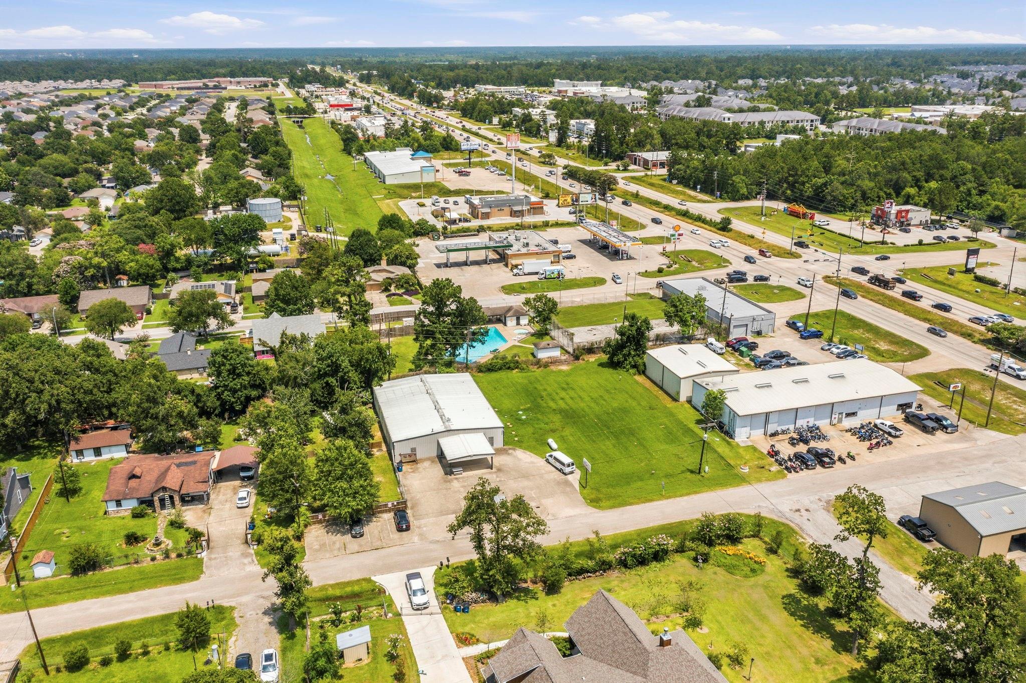 16737 Sprawling Oaks Drive