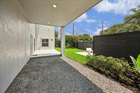 Tiny photo for 7702 Jacquelyn Oaks Road, Houston, TX 77055 (MLS # 14947457)