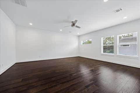 Tiny photo for 7702 Jacquelyn Oaks Road, Houston, TX 77055 (MLS # 14947457)