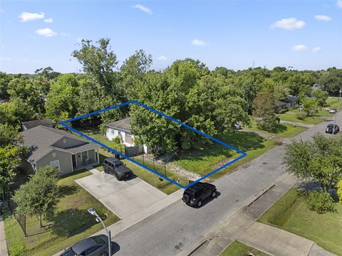 Photo of 3600 Rockingham Street, Houston, TX 77051 (MLS # 67417929)
