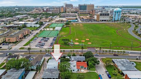 Photo of 123 Strand Street #Rear, Galveston, TX 77550 (MLS # 79153437)