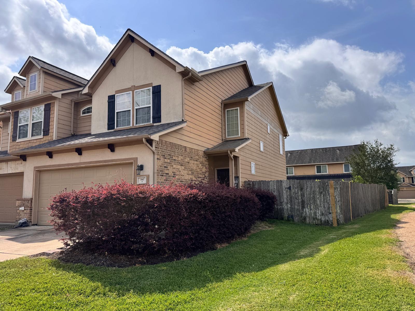 3947 Calgary Circle