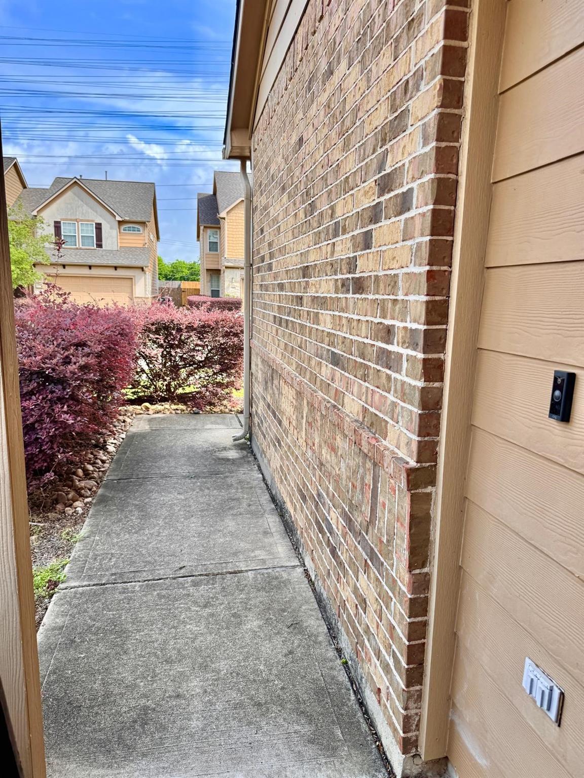 3947 Calgary Circle