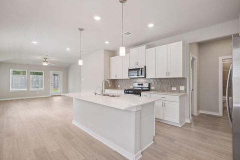 Photo of 1920 Velvet Oak Lane, Conroe, TX 77304 (MLS # 73734927)