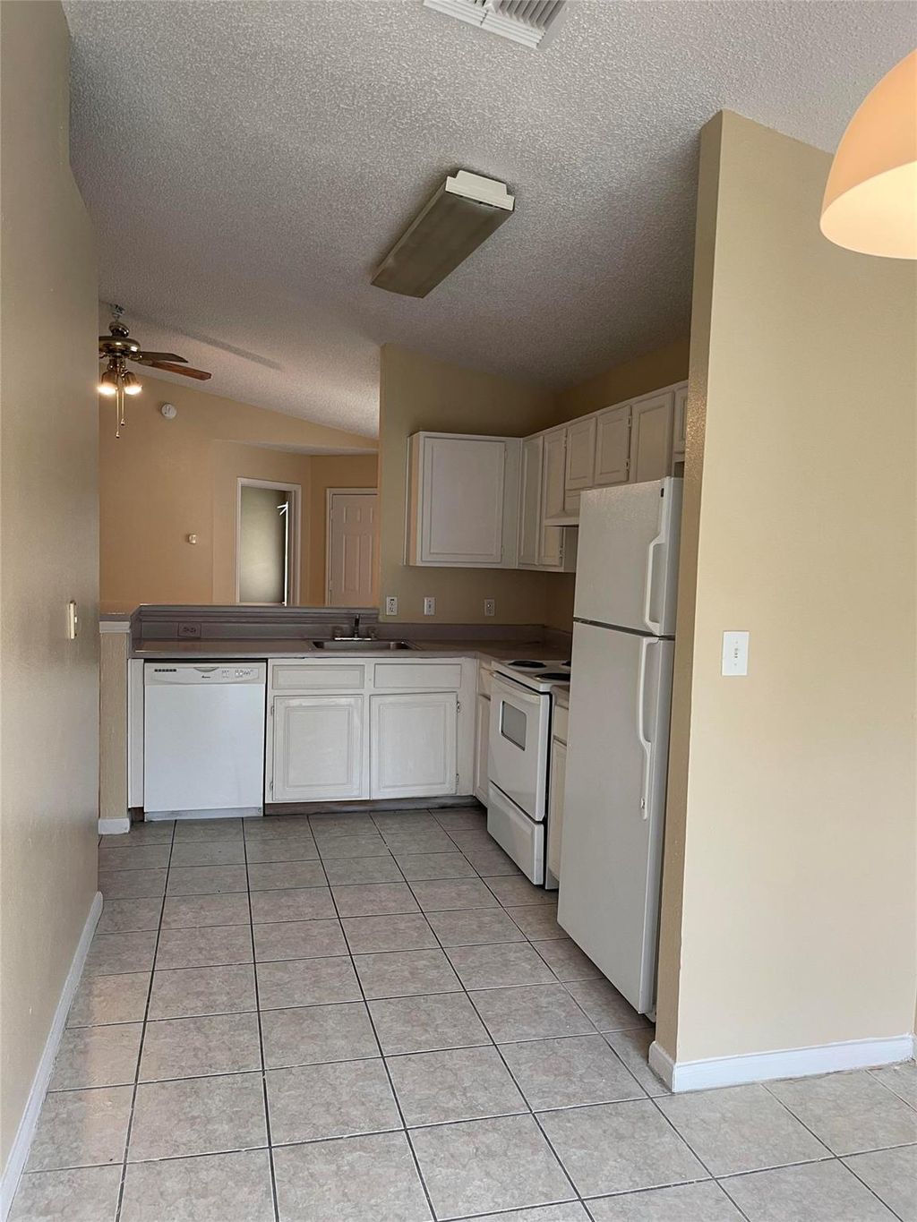 Photo of 4647 Croker Ridge Road, Houston, TX 77053 (MLS # 82132779)