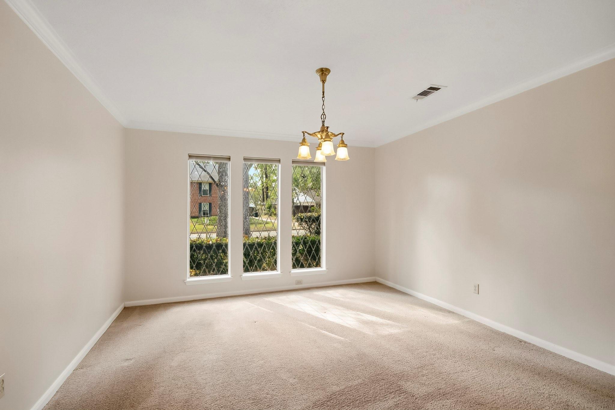 3519 Oak Lake Drive