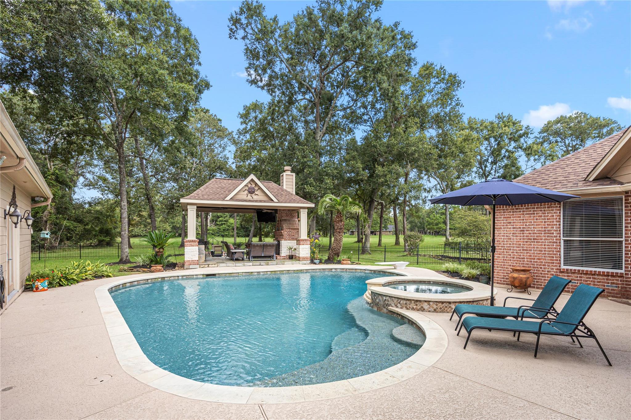 27511 Fairway Oaks Drive