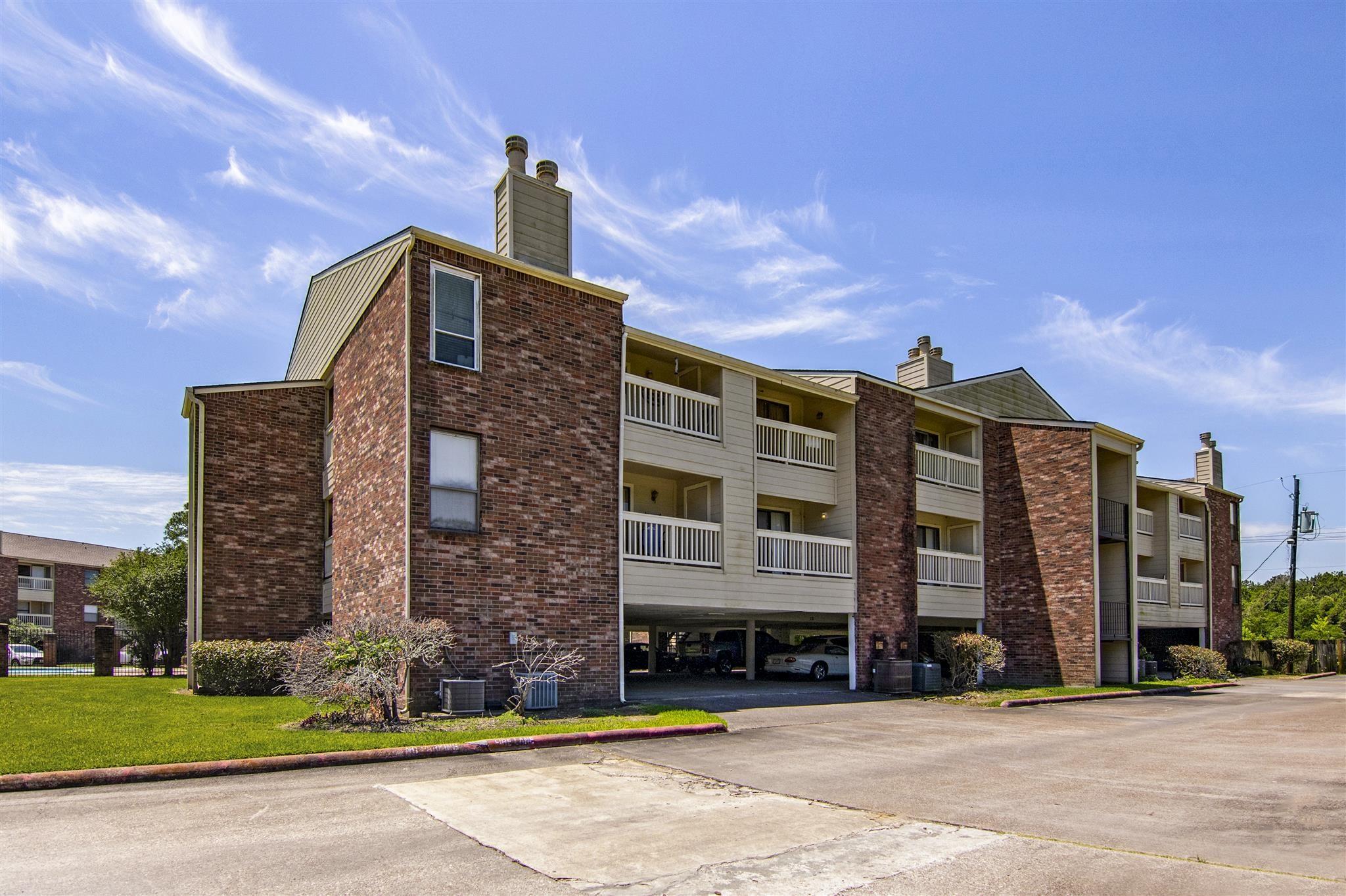 2501 Gulf Freeway 280B