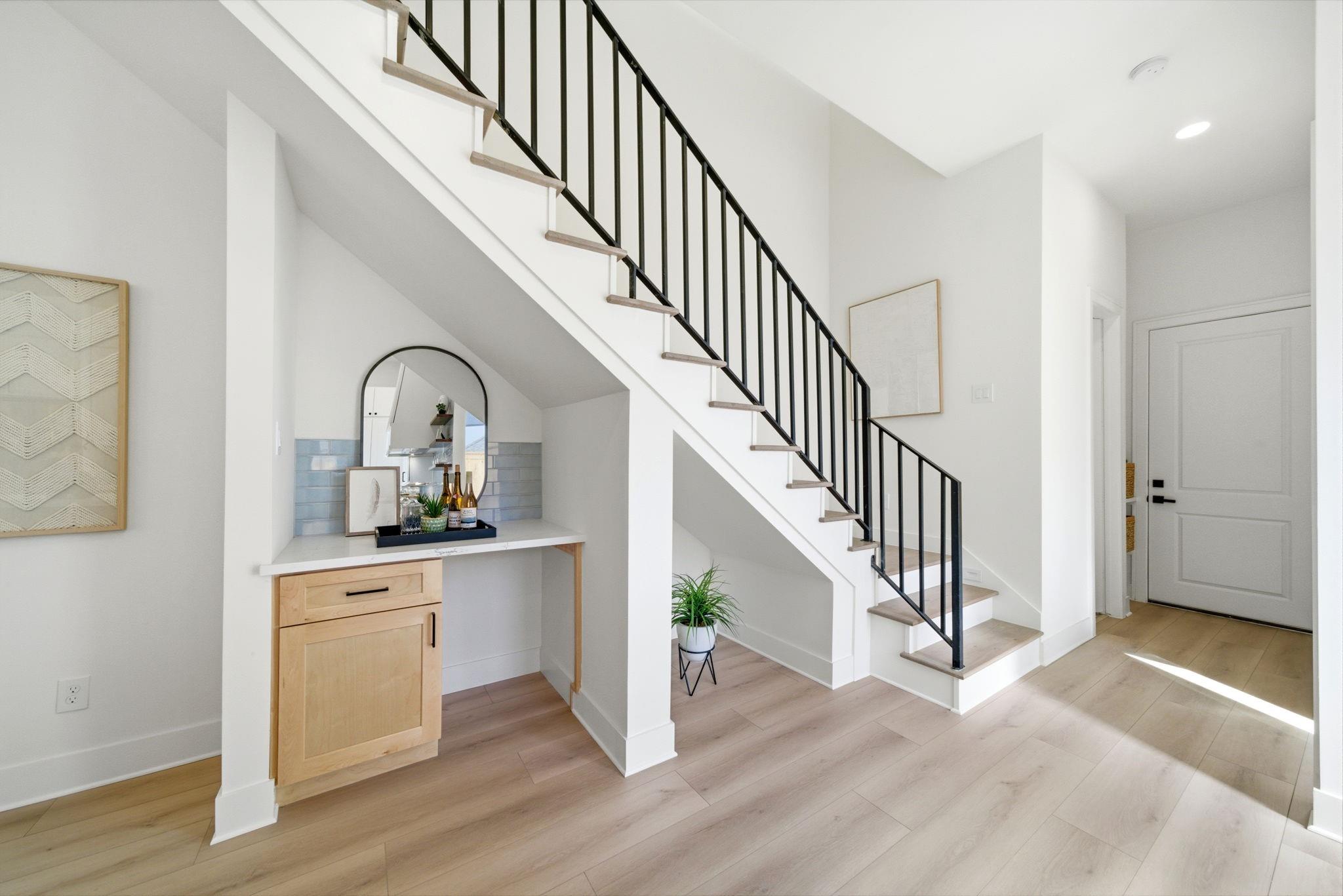 208 A 31st Street